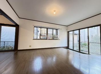 ���r���O�@-